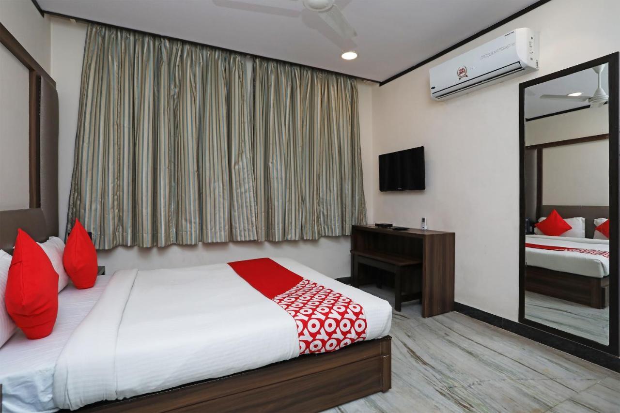 โอโย 15966 โฮเต็ล ศิวัม Hotel โกลกาตา ภายนอก รูปภาพ