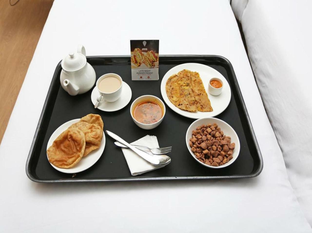โอโย 15966 โฮเต็ล ศิวัม Hotel โกลกาตา ภายนอก รูปภาพ